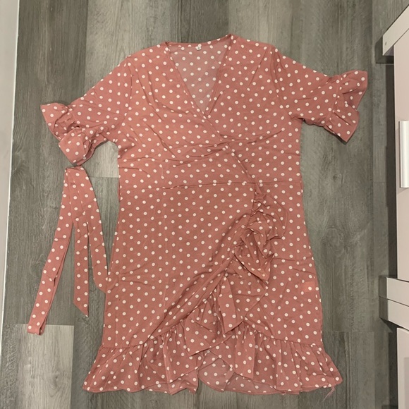 Pink polka dot dress - Picture 6 of 8